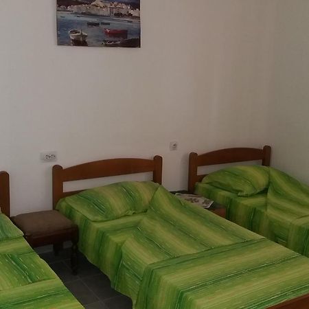 באר Rooms Sijak מראה חיצוני תמונה